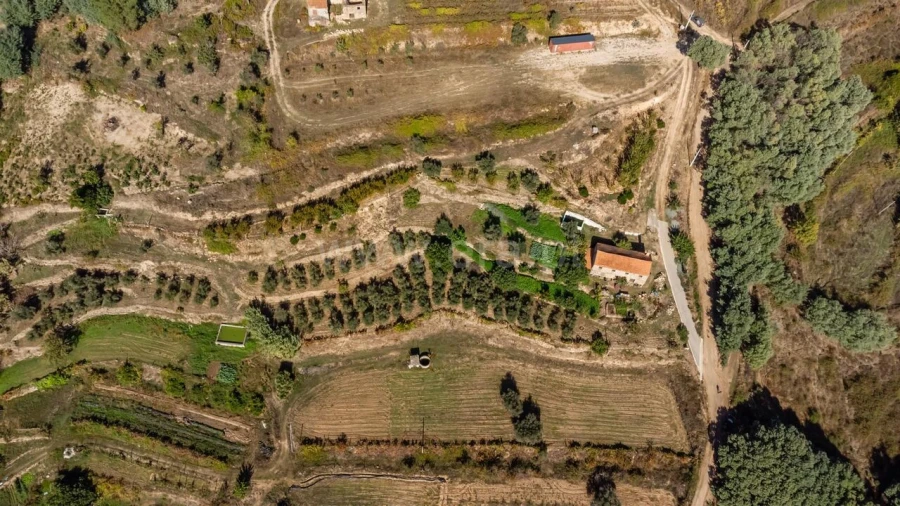 Quinta T2 para Venda em Orjais Foto 3