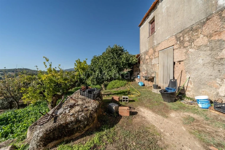 Quinta T2 para Venda em Orjais Foto 16