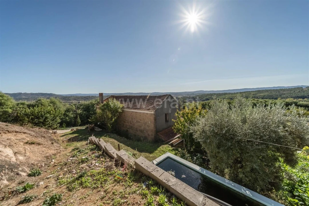 Quinta T2 para Venda em Orjais Foto 9