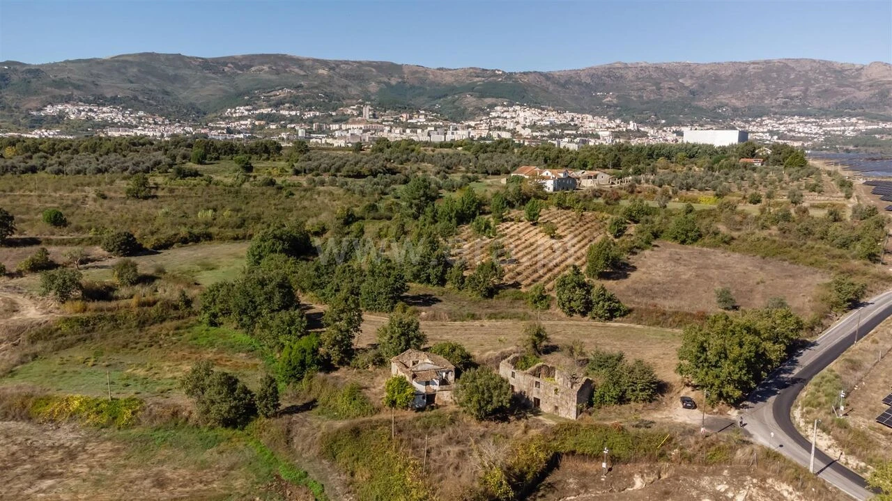 Quinta T6 para Venda em Boidobra Foto 1