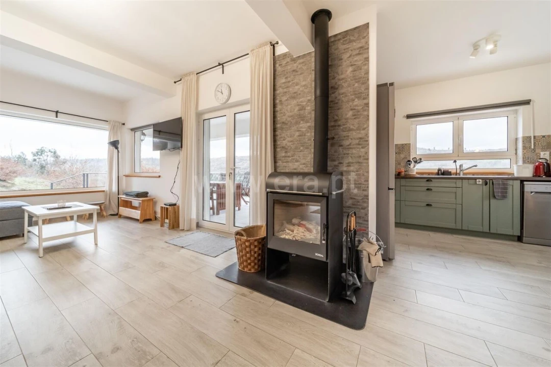 Moradia T3 para Venda em Seixo da Beira Foto 4