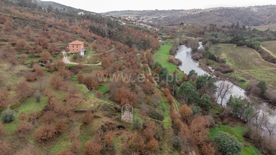 Moradia T3 para Venda em Seixo da Beira Foto 19