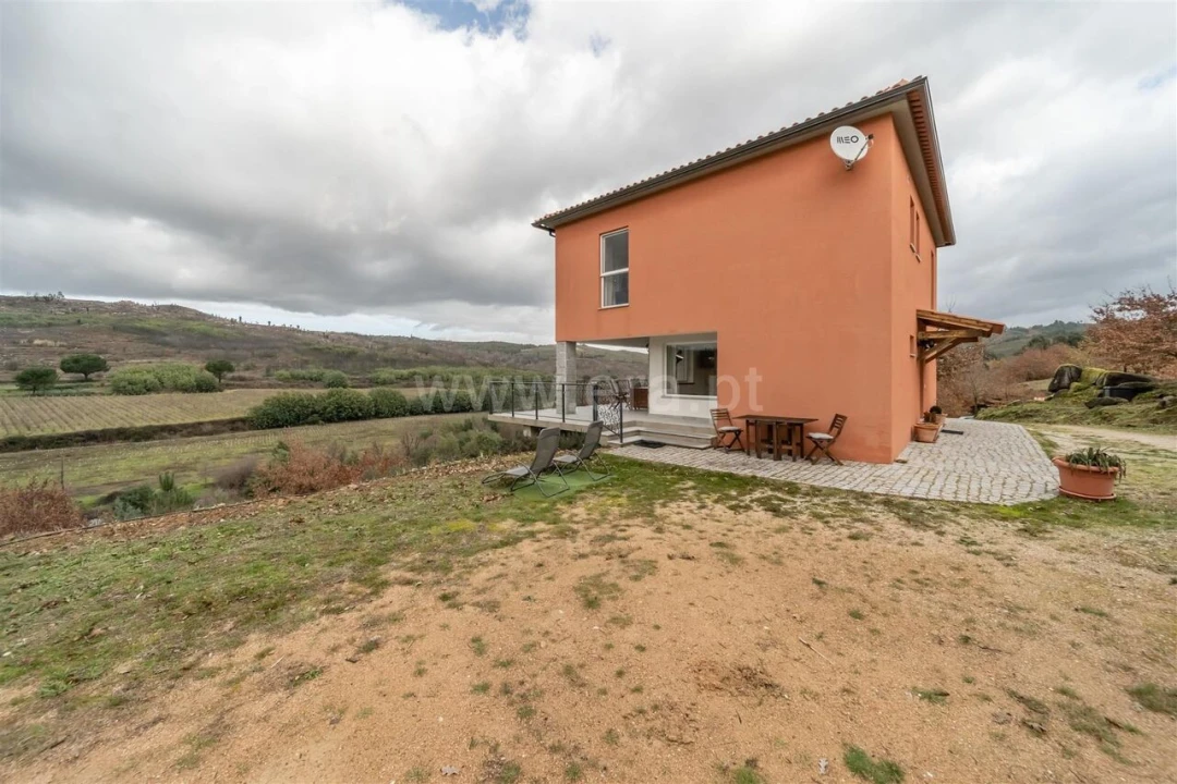 Moradia T3 para Venda em Seixo da Beira Foto 17