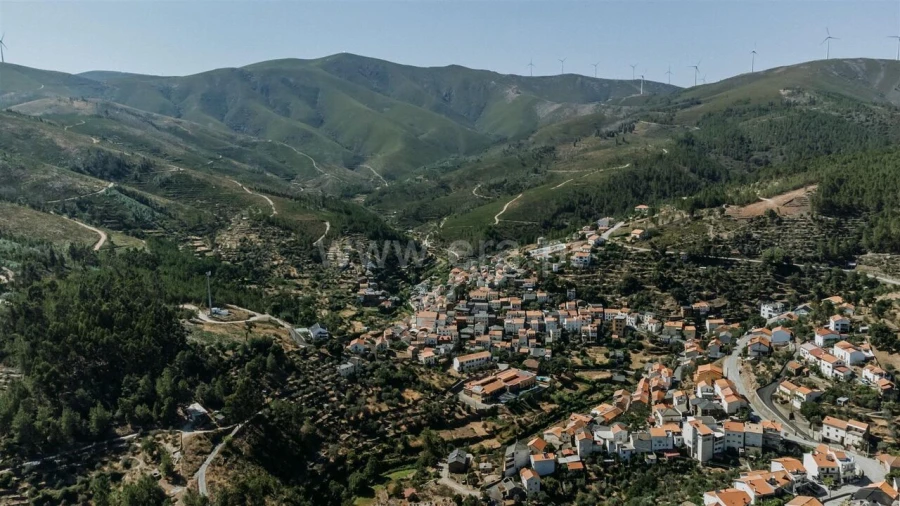 Terreno para Venda em Sobral de São Miguel Foto 3