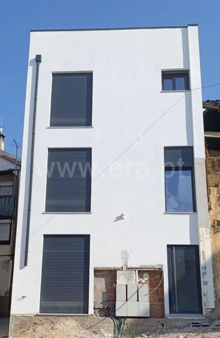 Apartamento T0 para Venda em Tortosendo Foto 1