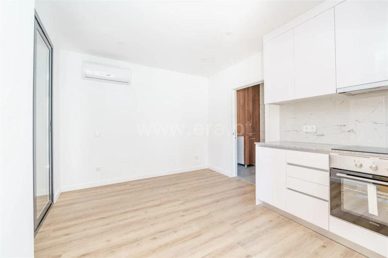 Apartamento T0 para Venda em Tortosendo Foto 2