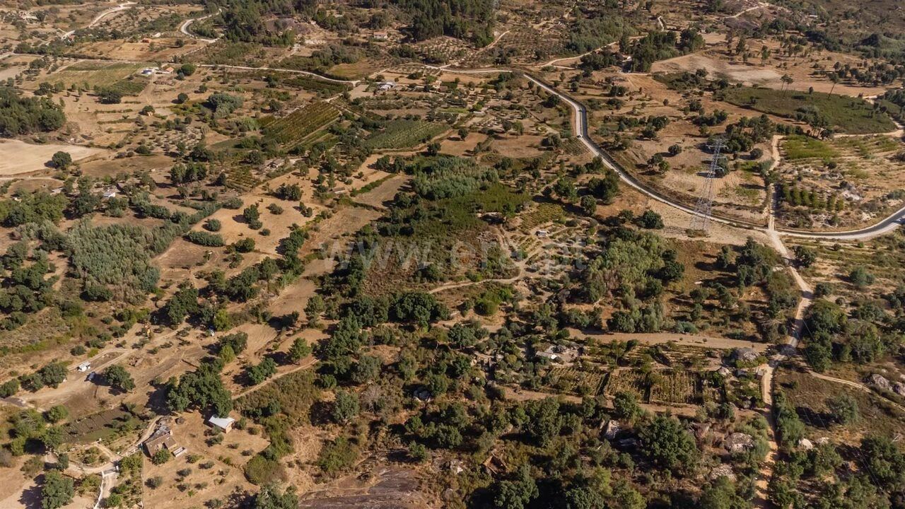 Terreno para Venda em Pero Viseu Foto 20