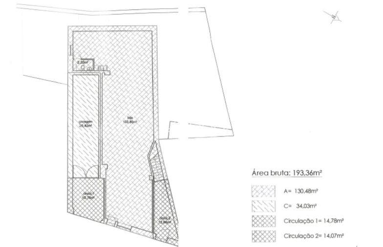 Prédio para Venda em Tortosendo Foto 19