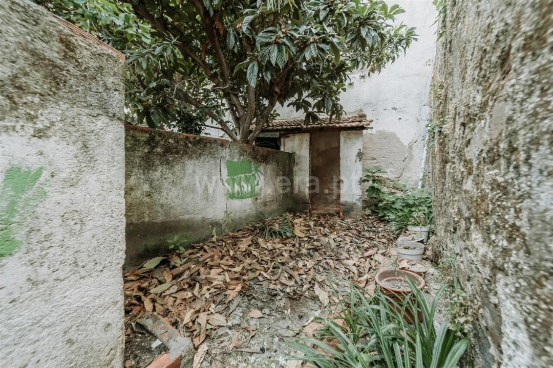 Prédio para Venda em Tortosendo Foto 10