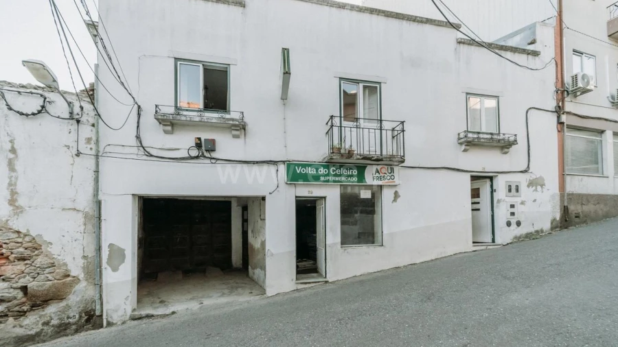 Prédio para Venda em Tortosendo