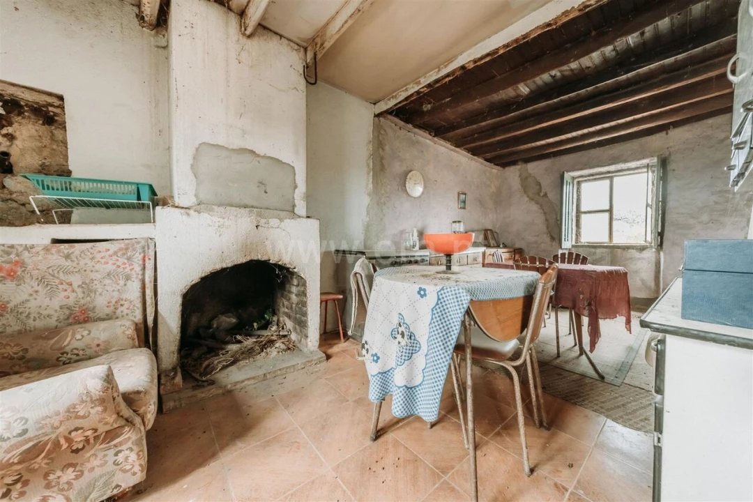 Quinta T3 para Venda em Peraboa Foto 15