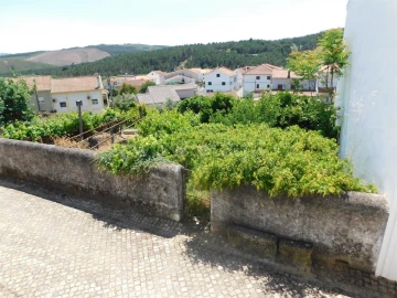 Moradia T4 para Venda em Erada