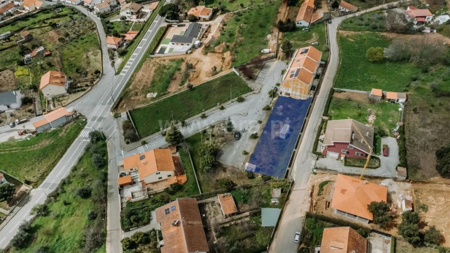 Terreno para Venda em Tortosendo Foto 1