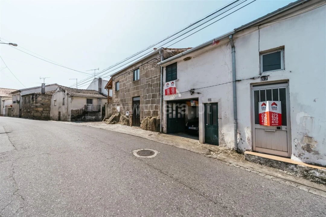 Moradia T1 para Venda em Peraboa Foto 1