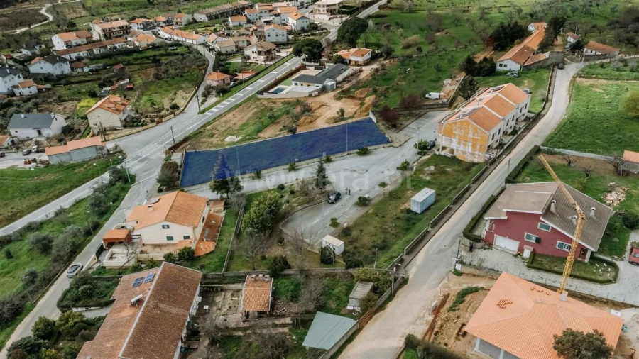 Terreno para Venda em Tortosendo Foto 1