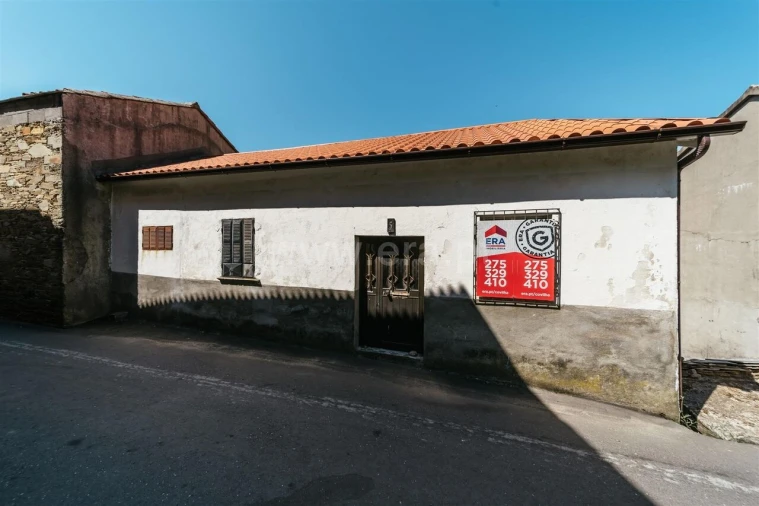 Moradia T3 para Venda em Sobral de São Miguel Foto 5