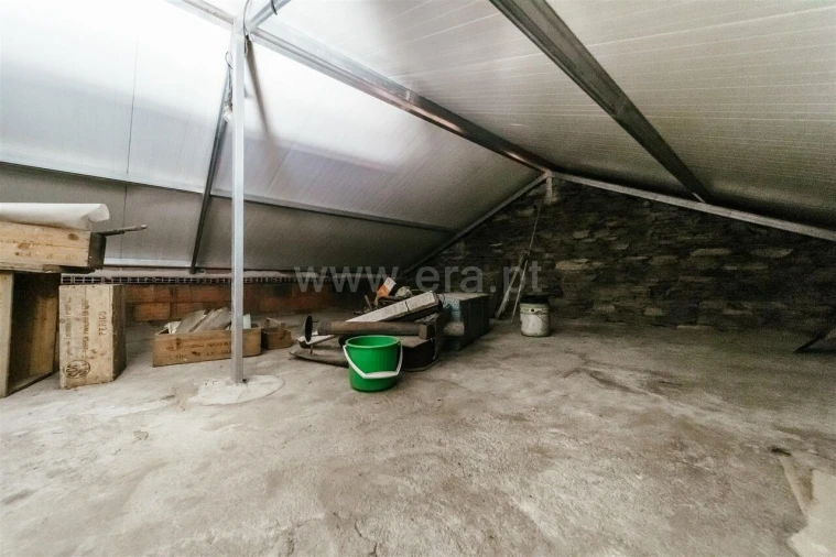 Moradia T3 para Venda em Sobral de São Miguel Foto 19