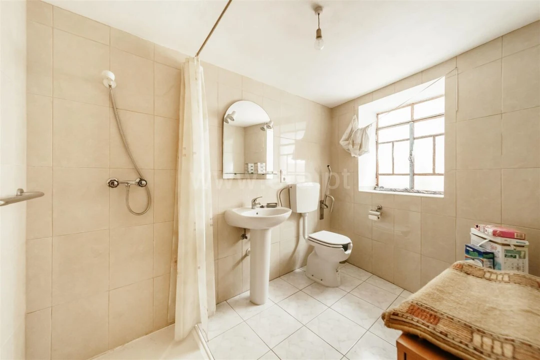 Moradia T3 para Venda em Sobral de São Miguel Foto 10