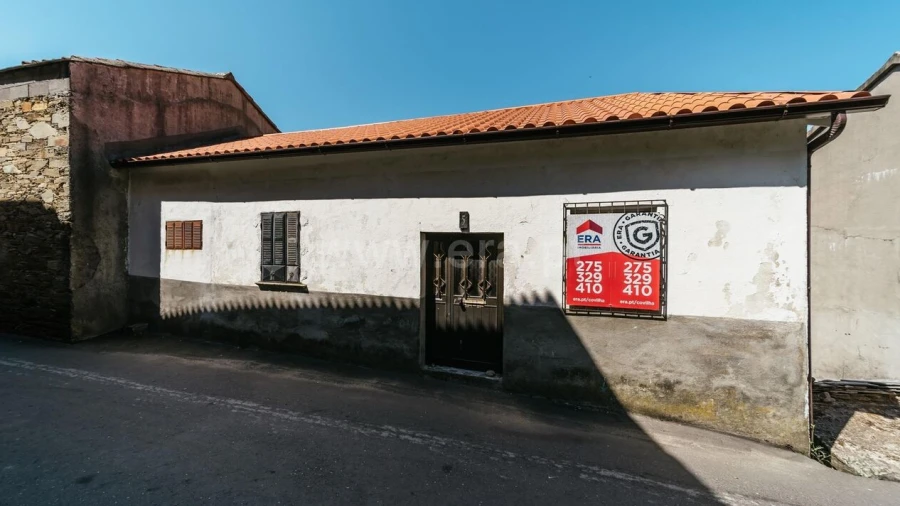 Moradia T3 para Venda em Sobral de São Miguel