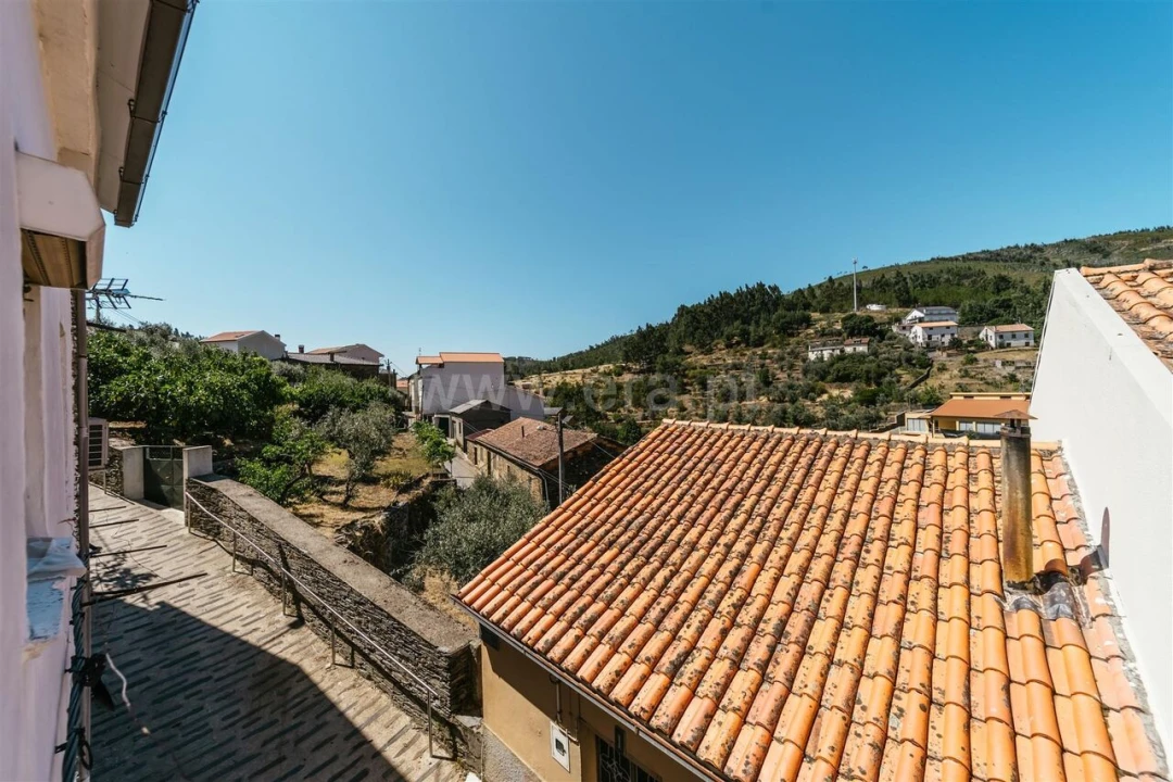 Moradia T3 para Venda em Sobral de São Miguel Foto 13