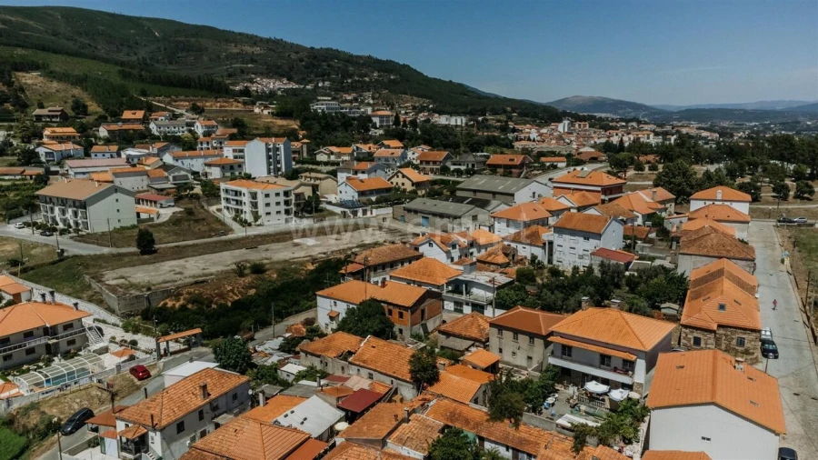 Moradia T2 para Venda em Tortosendo Foto 13