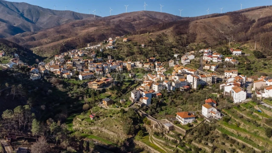 Moradia T3 para Venda em Sobral de São Miguel Foto 17