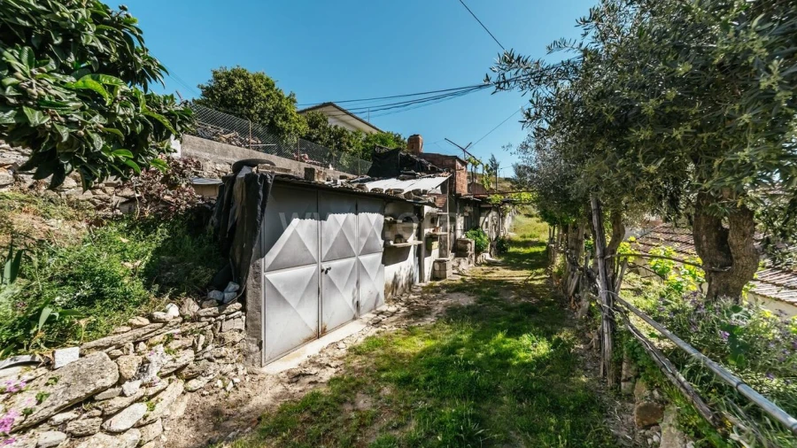 Moradia T2 para Venda em Bendada