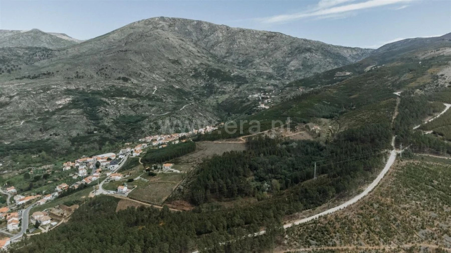 Terreno para Venda em Cortes do Meio Foto 4