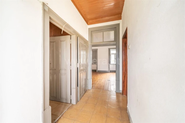 Moradia T4 para Venda em Ferro Foto 5