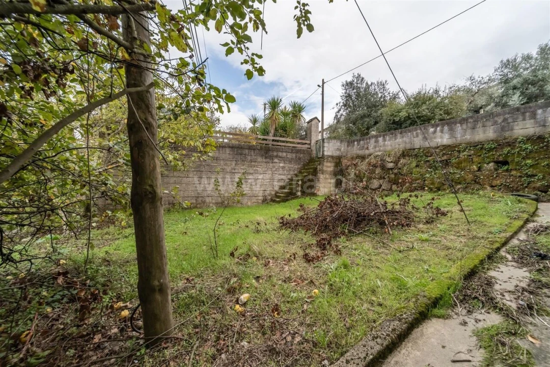 Moradia T4 para Venda em Ferro Foto 20