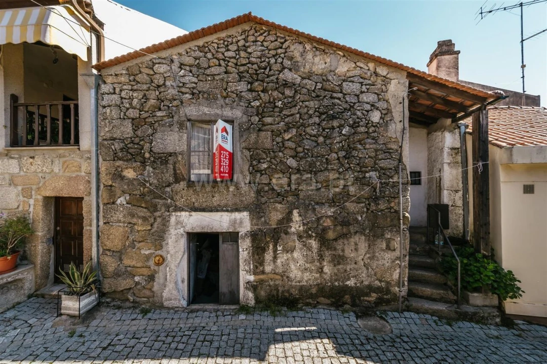 Moradia T1 para Venda em Caria Foto 3