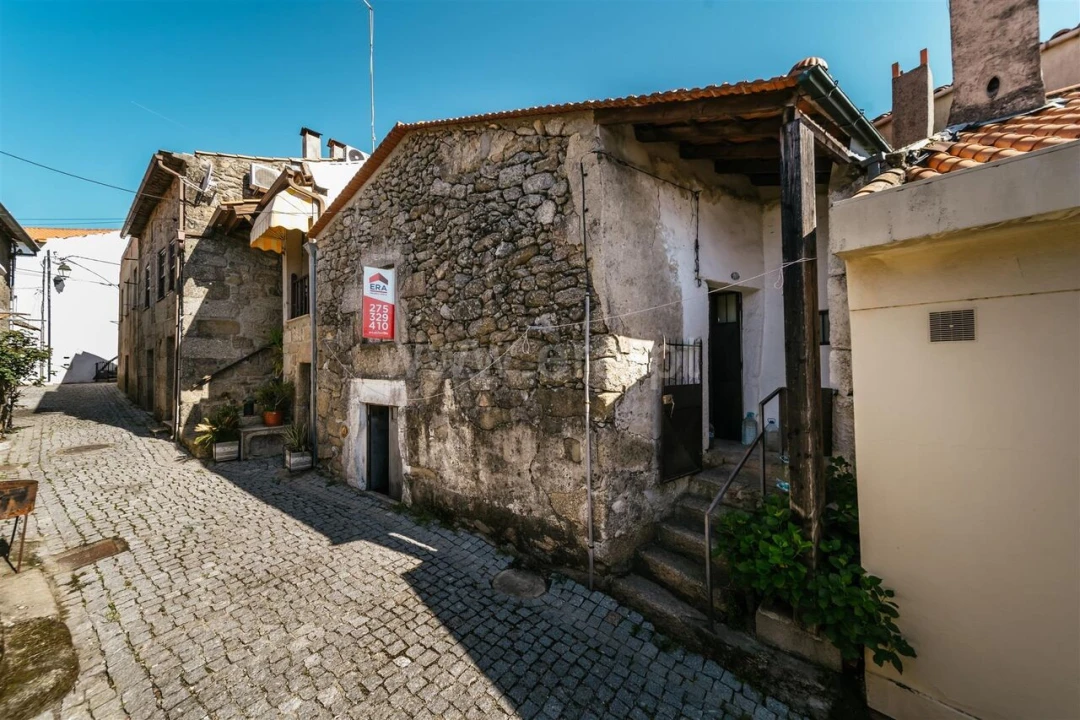 Moradia T1 para Venda em Caria Foto 1