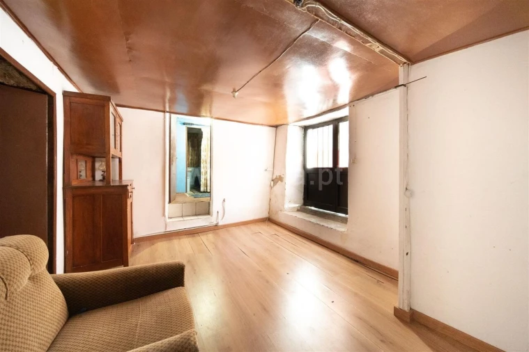 Moradia T3 para Venda em Caria Foto 11