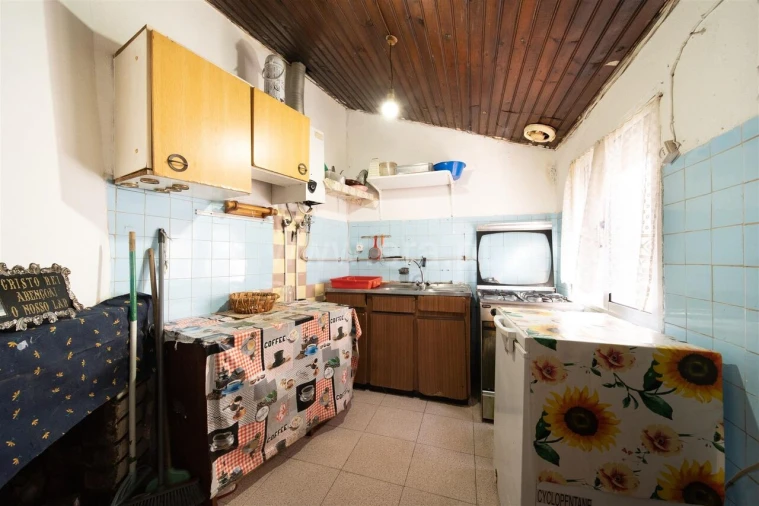 Moradia T3 para Venda em Caria Foto 2