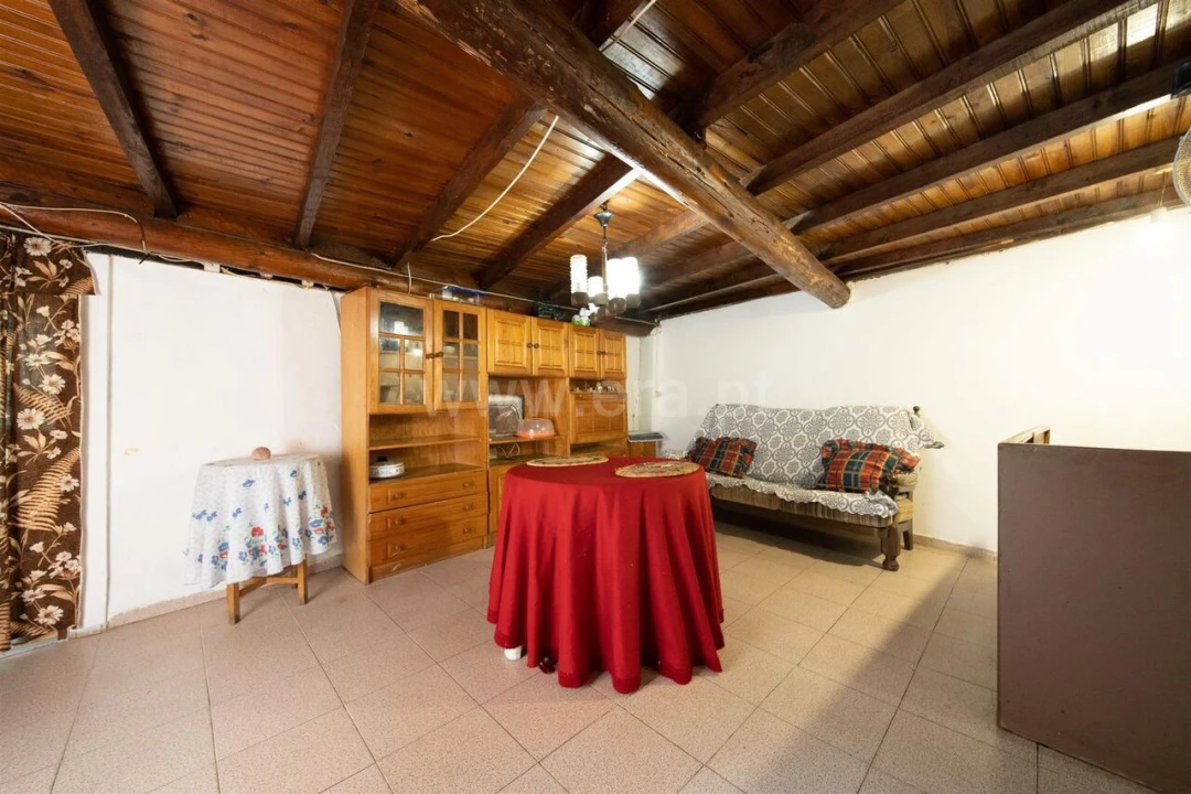 Moradia T3 para Venda em Caria Foto 4