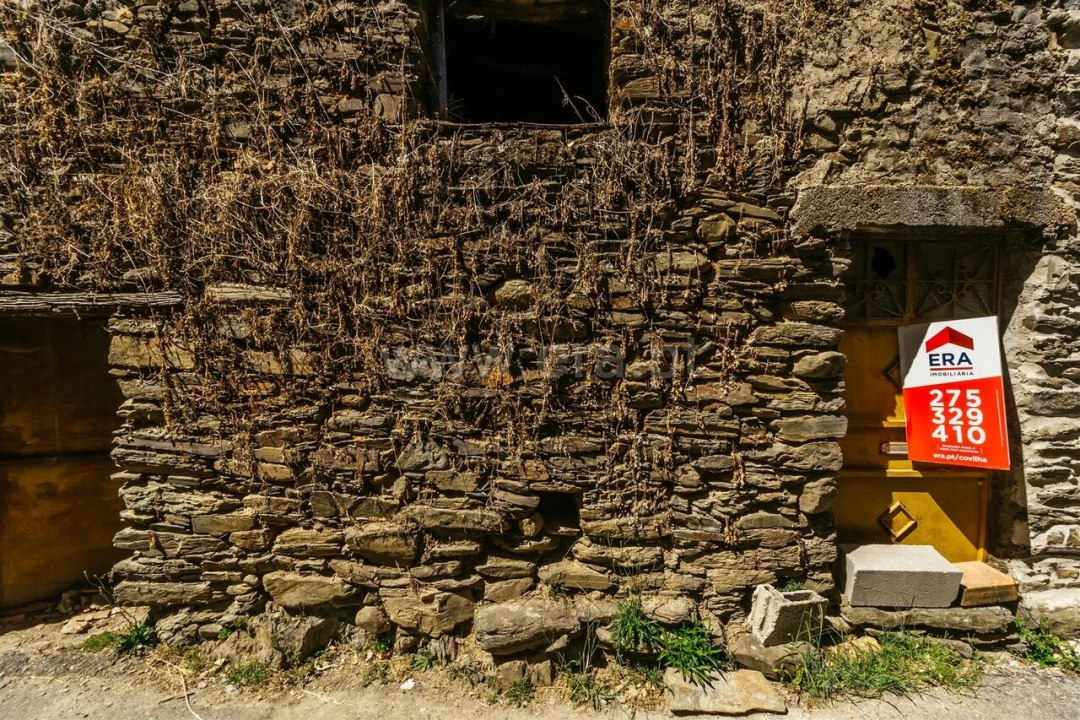 Moradia T2 para Venda em Verdelhos Foto 5