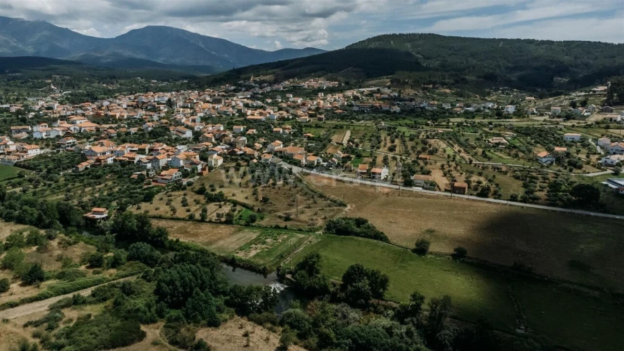 Terreno para Venda em Paul Foto 1