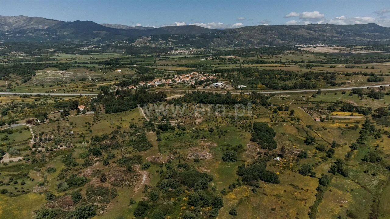 Quinta T0 para Venda em Peraboa Foto 6