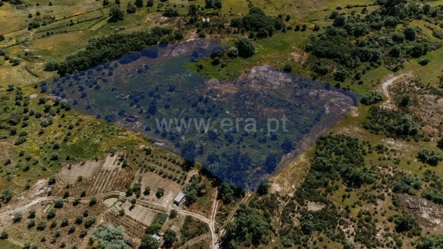 Quinta T0 para Venda em Peraboa