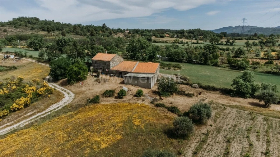 Quinta T2 para Venda em Belmonte e Colmeal da Torre Foto 1