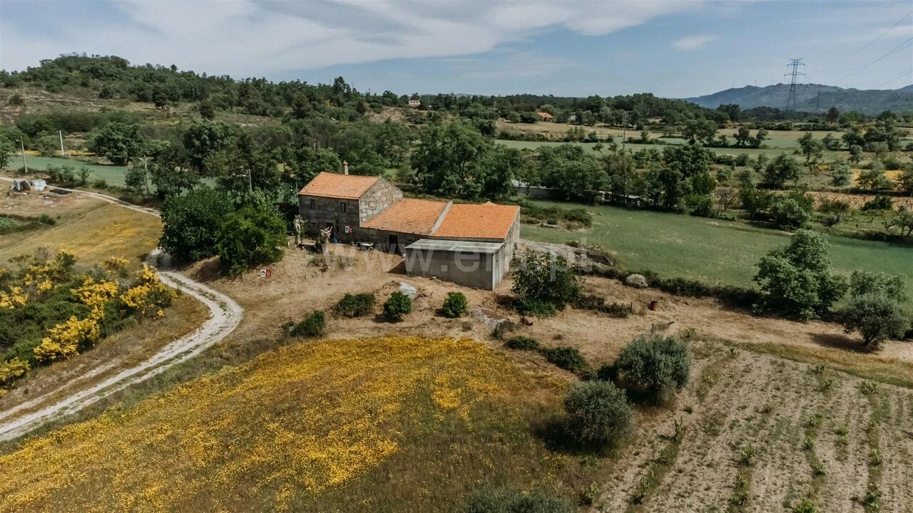 Quinta T2 para Venda em Belmonte e Colmeal da Torre Foto 1