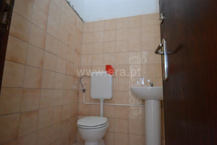 Loja para Venda em Castelo Branco Foto 12