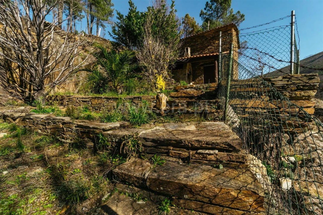 Moradia T2 para Venda em Verdelhos Foto 2