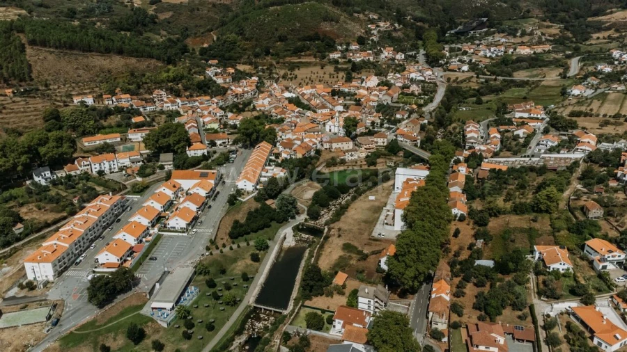 Terreno para Venda em Unhais da Serra Foto 12