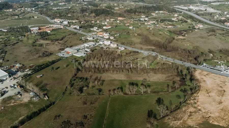 Terreno para Venda em Alcaria Foto 7