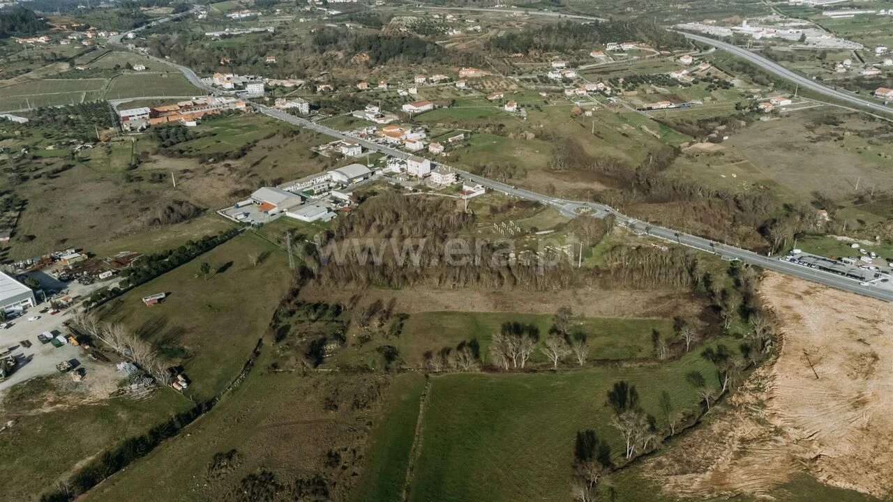 Terreno para Venda em Alcaria Foto 7