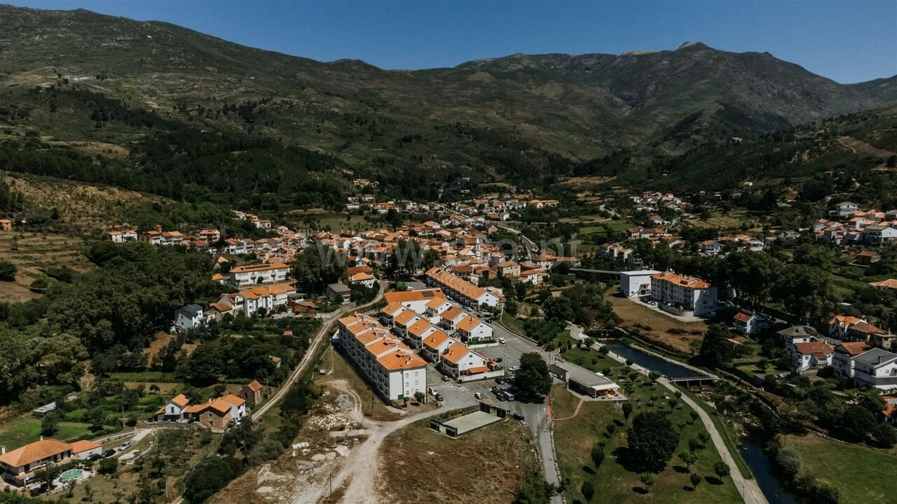 Terreno para Venda em Unhais da Serra Foto 16