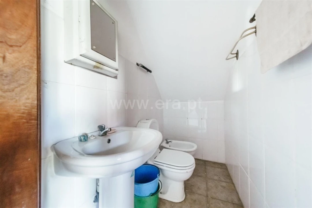 Moradia T3 para Venda em Alpedrinha Foto 13