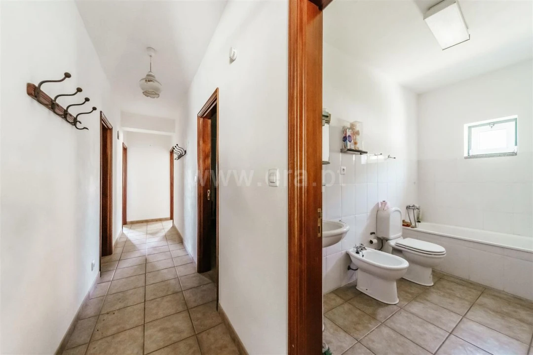 Moradia T3 para Venda em Alpedrinha Foto 5