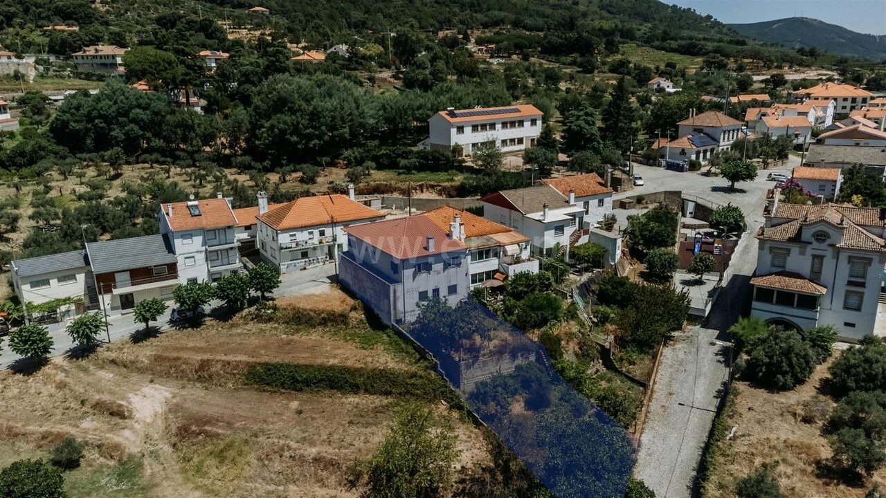 Moradia T3 para Venda em Alpedrinha Foto 18